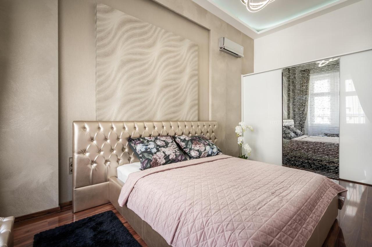 Opera Luxury Apartment With Free Parking 부다페스트 외부 사진